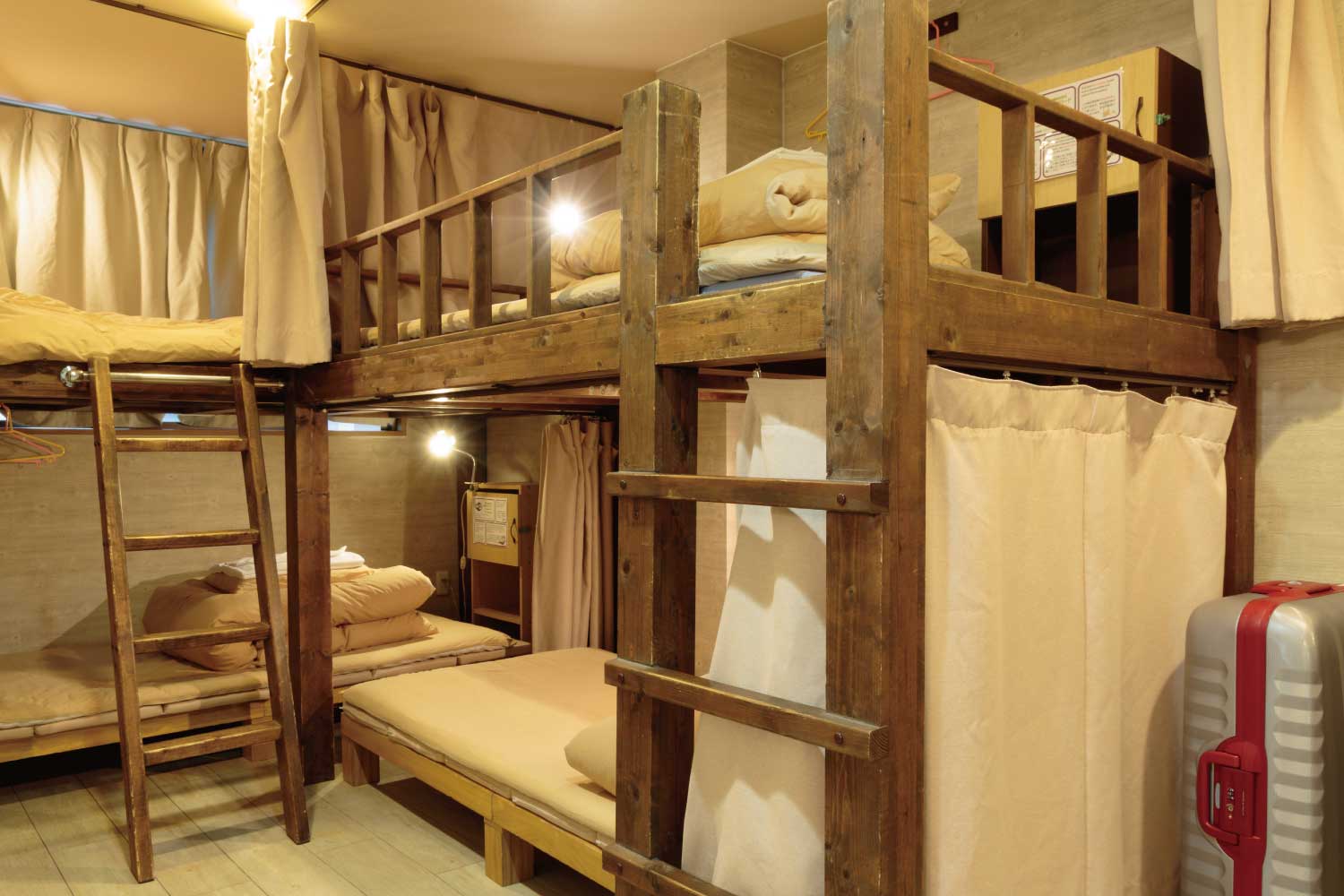 6 Bed Female Dormitory